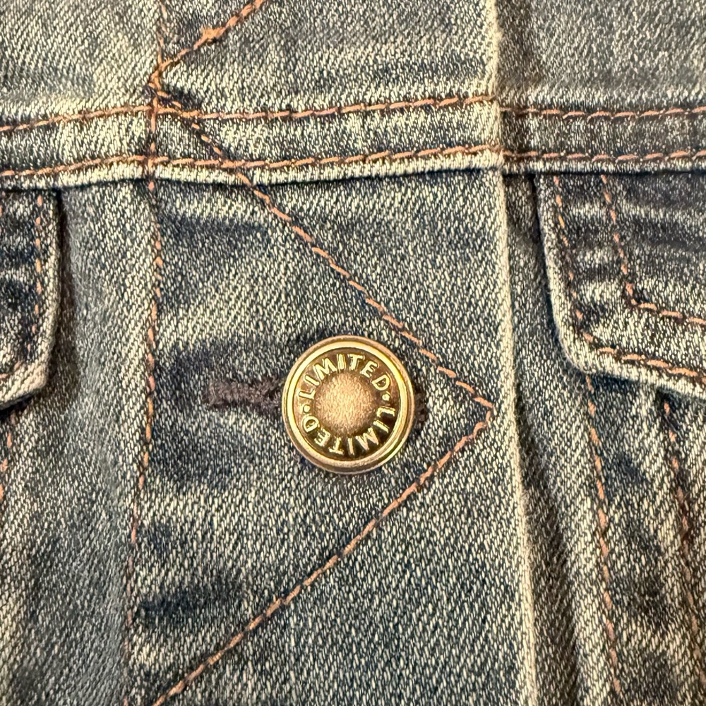 The Limited Women’s Blue Denim Jacket‎ Medium Wash Size S - Picture 4 of 8